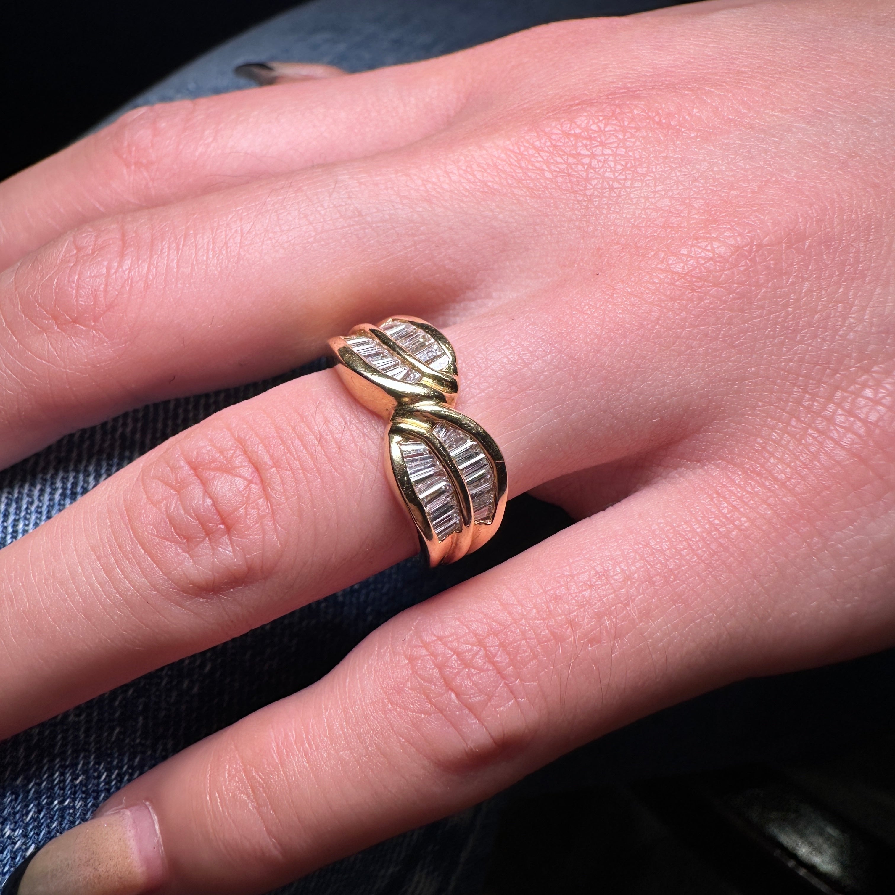 Diamonds ring