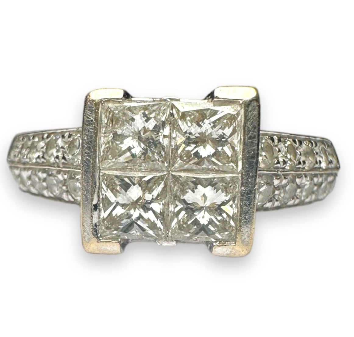 Diamond ring