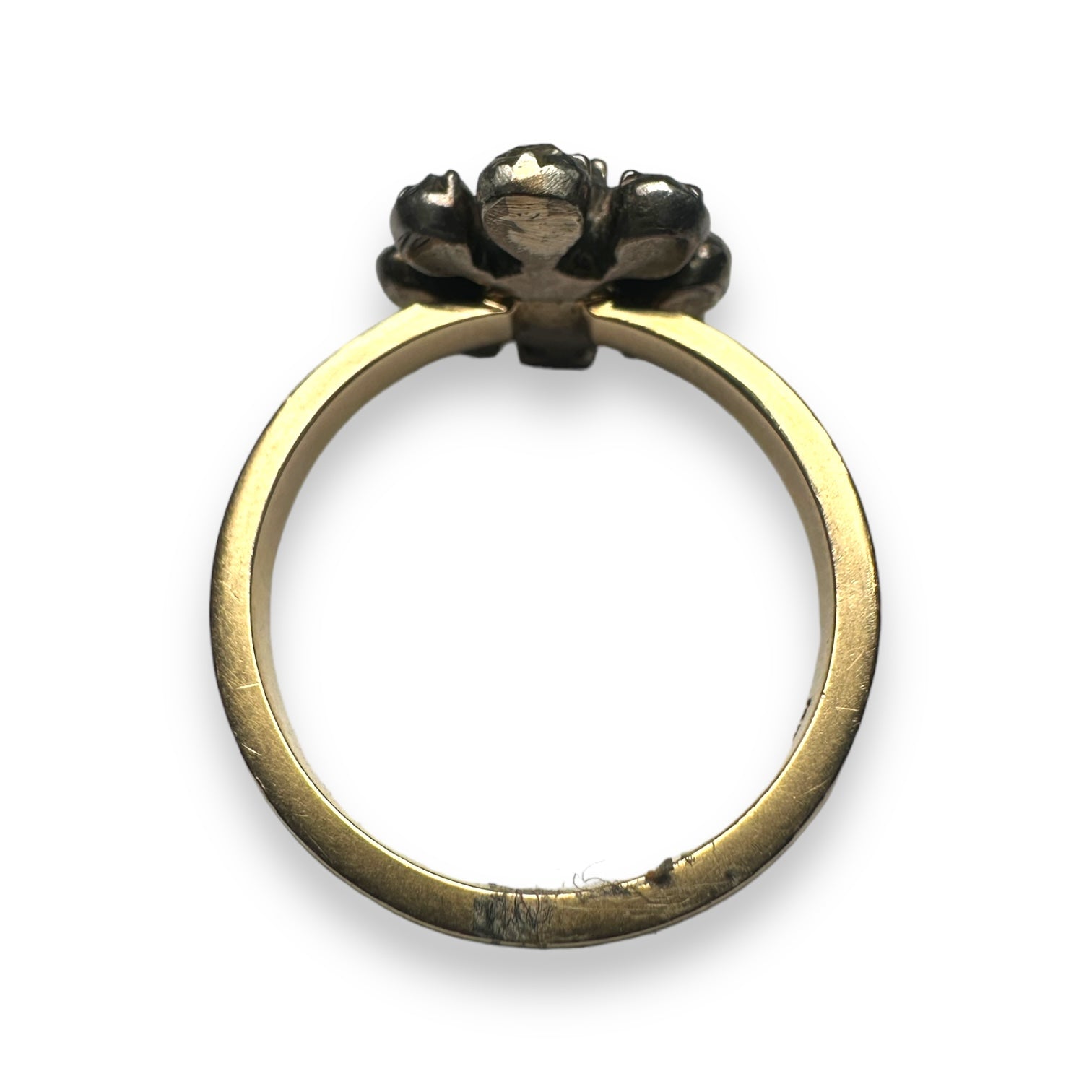 Diamond ring