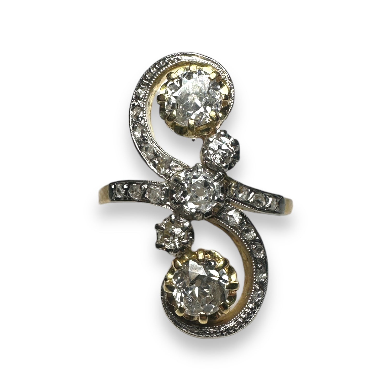 Diamond engagement ring