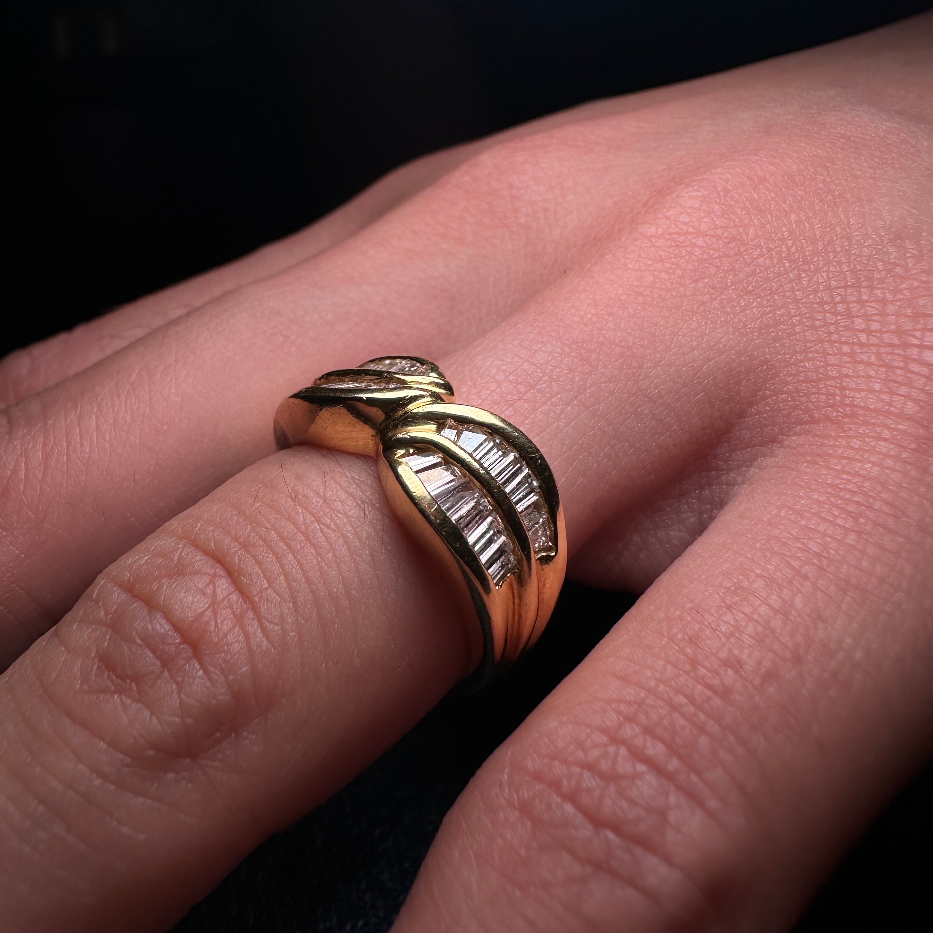 Diamonds ring