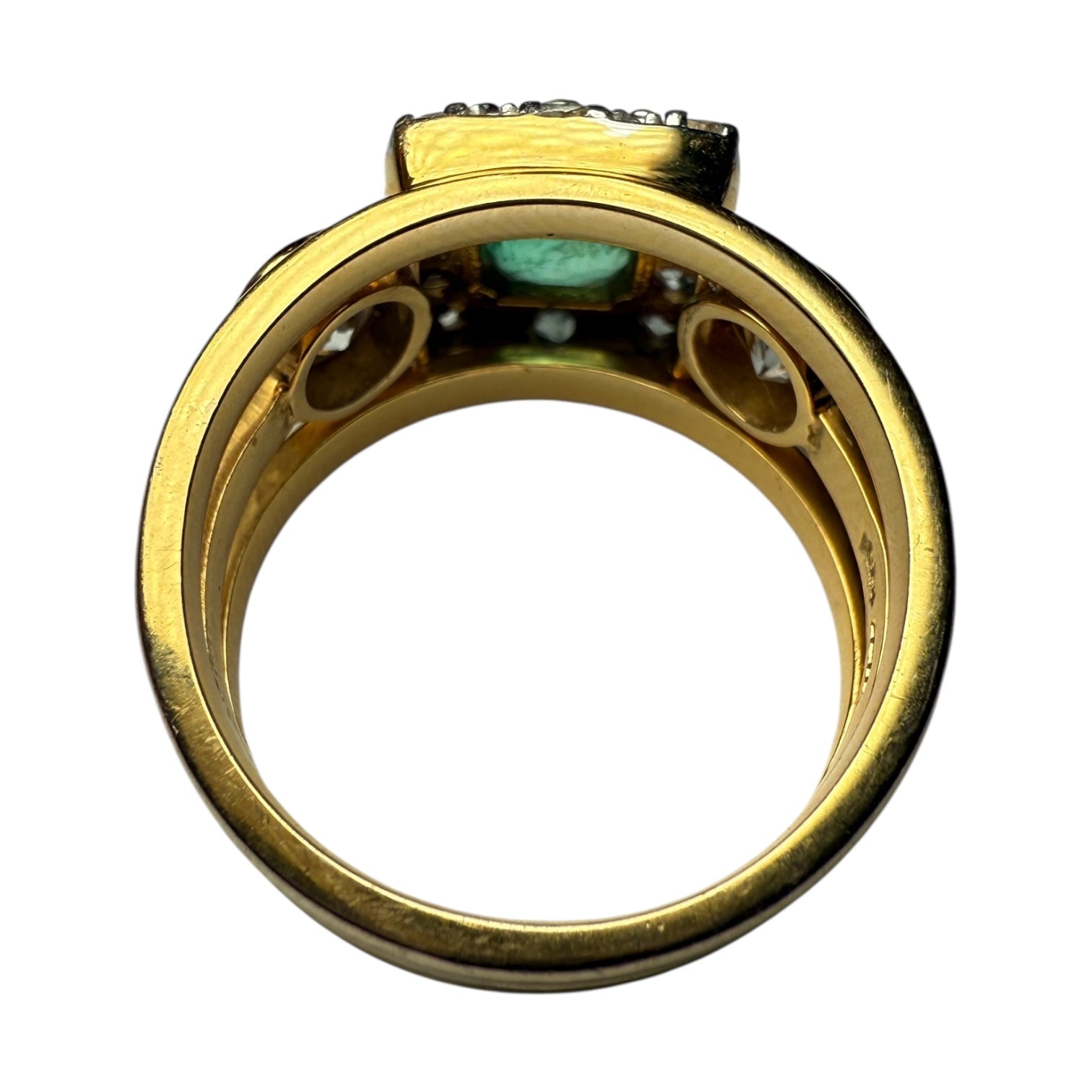 Diamond ring