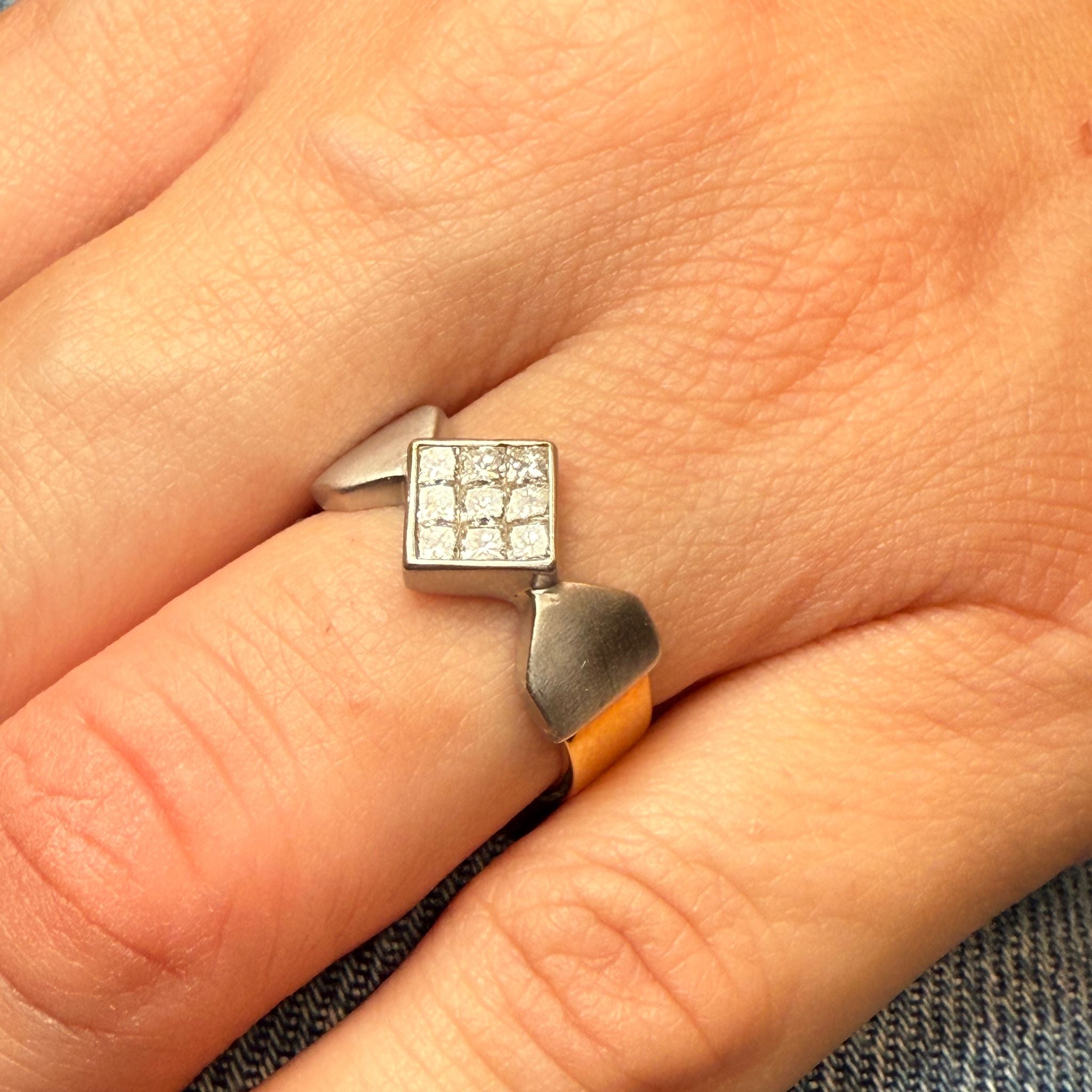 18k gold ring