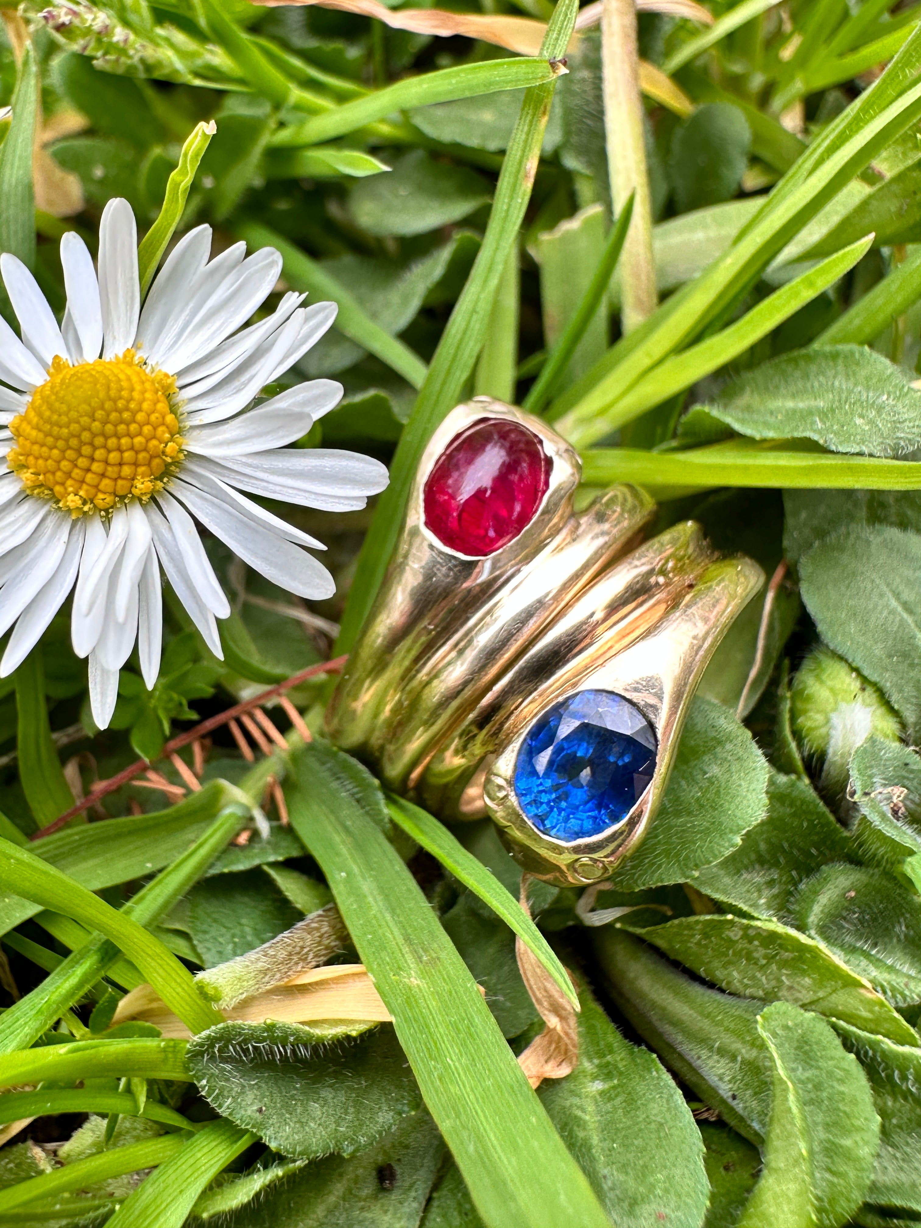 Sapphire snake ring