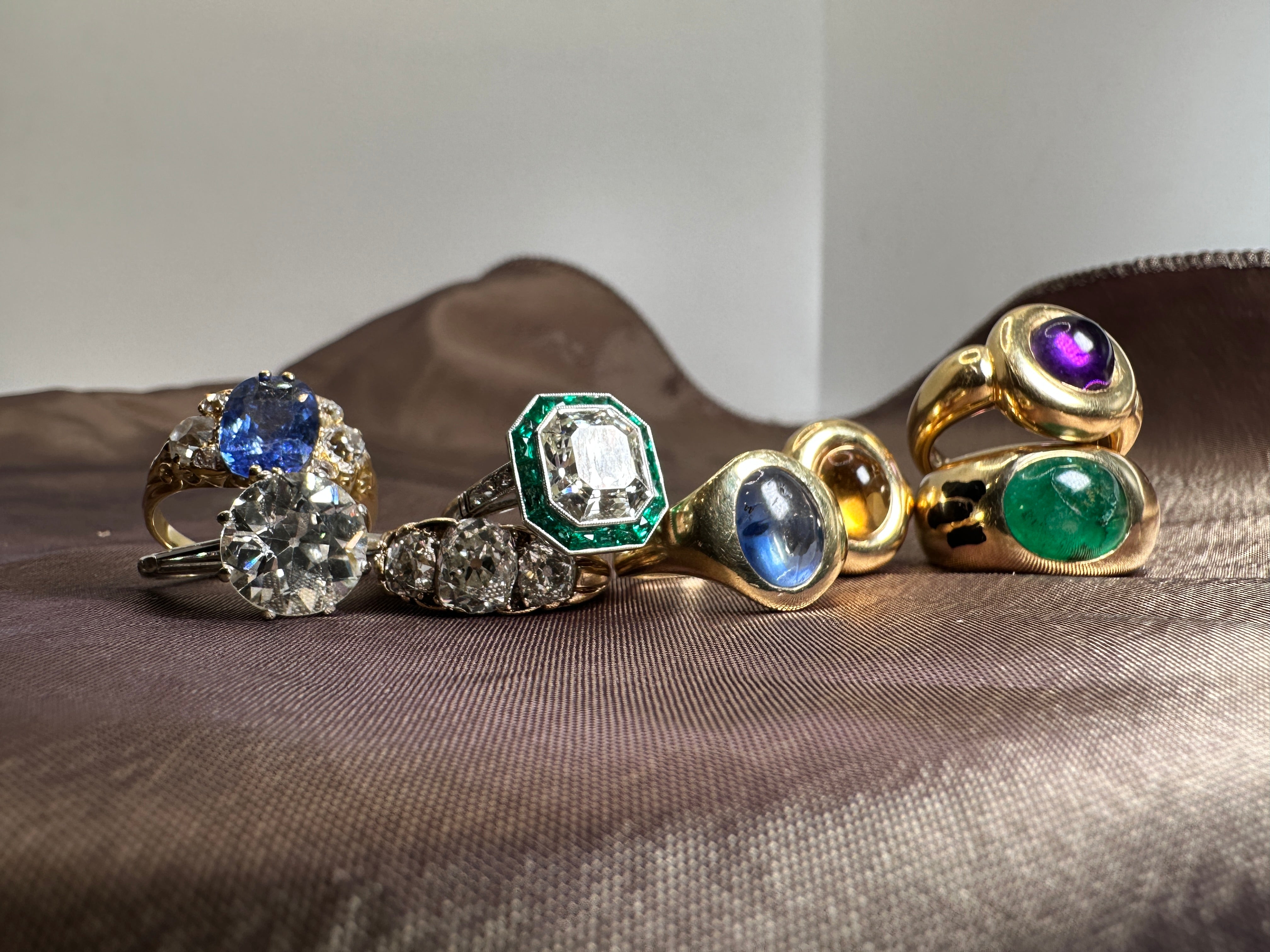 Amethyst gold ring