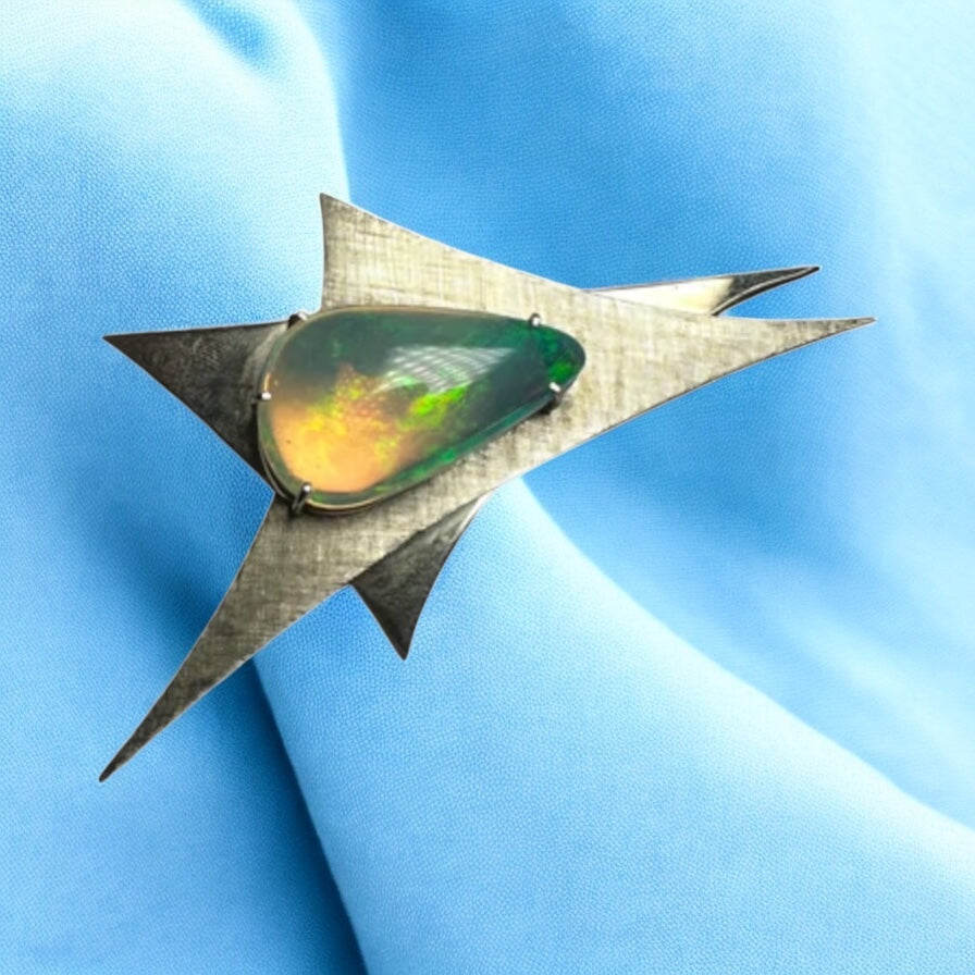 Opal pendant