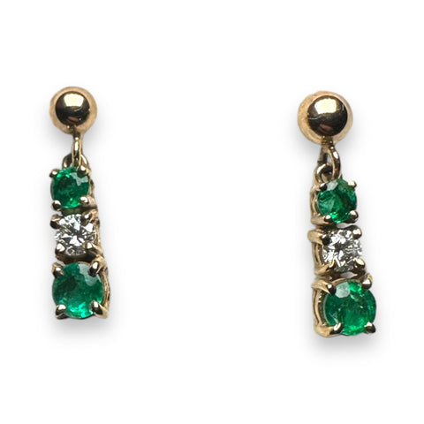 Emerald and diamond earring