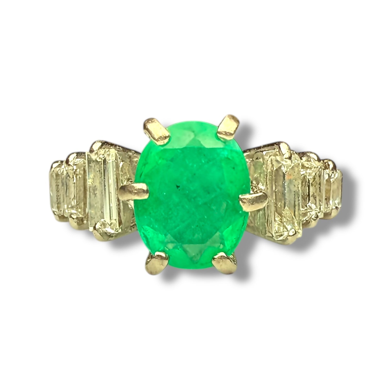 Emerald and diamond ring