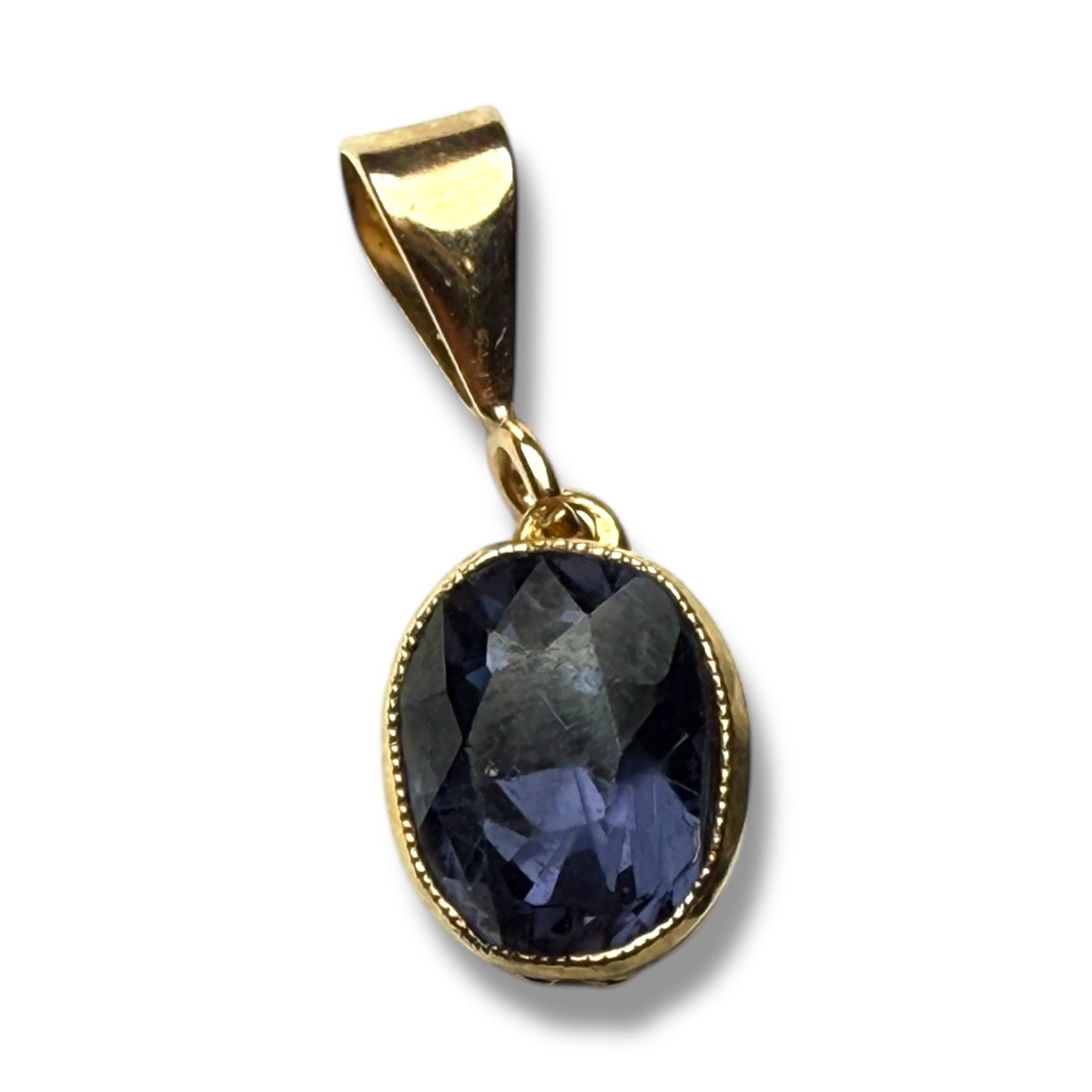 9k gold blue spinel   pendant