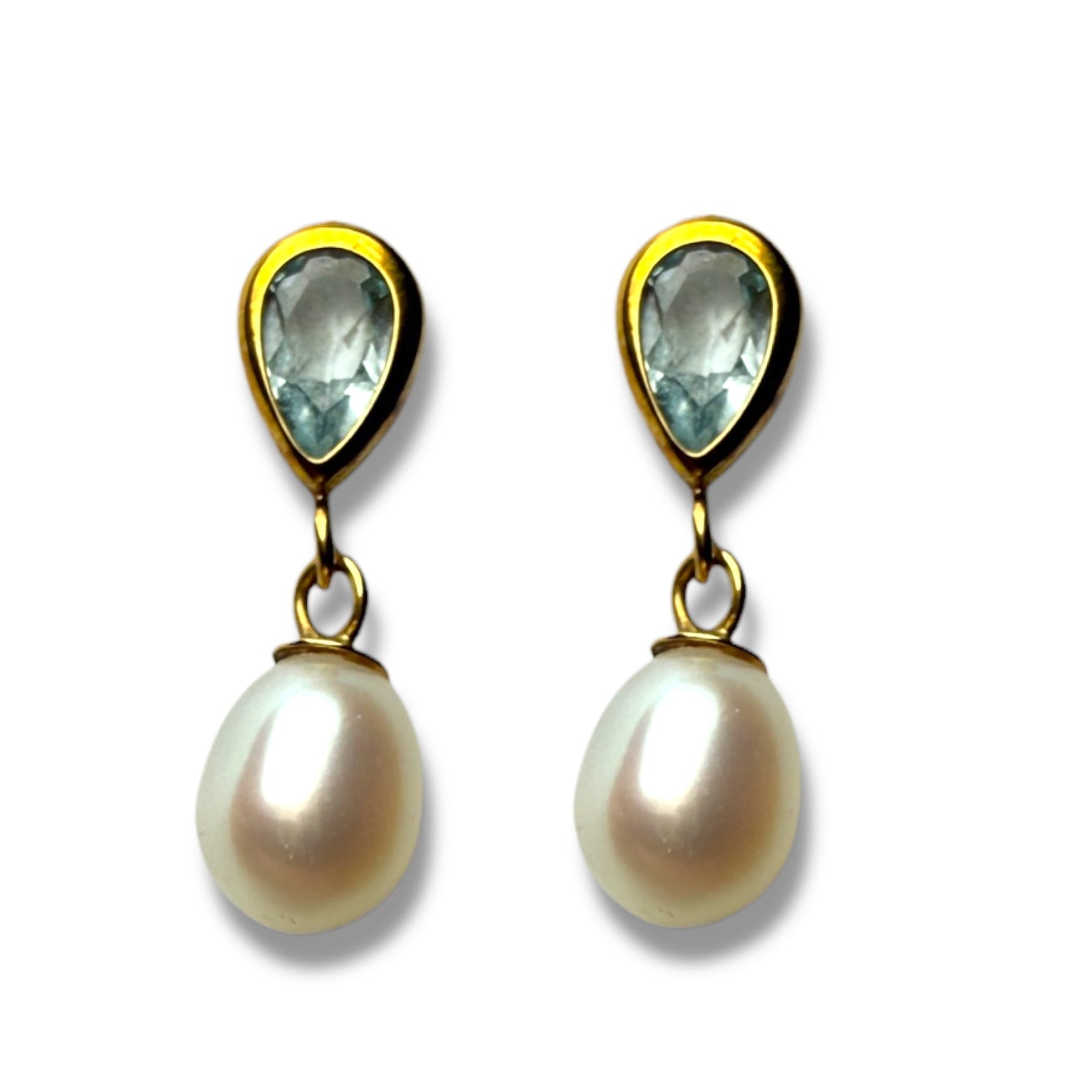 Aquamarine and pearl earring