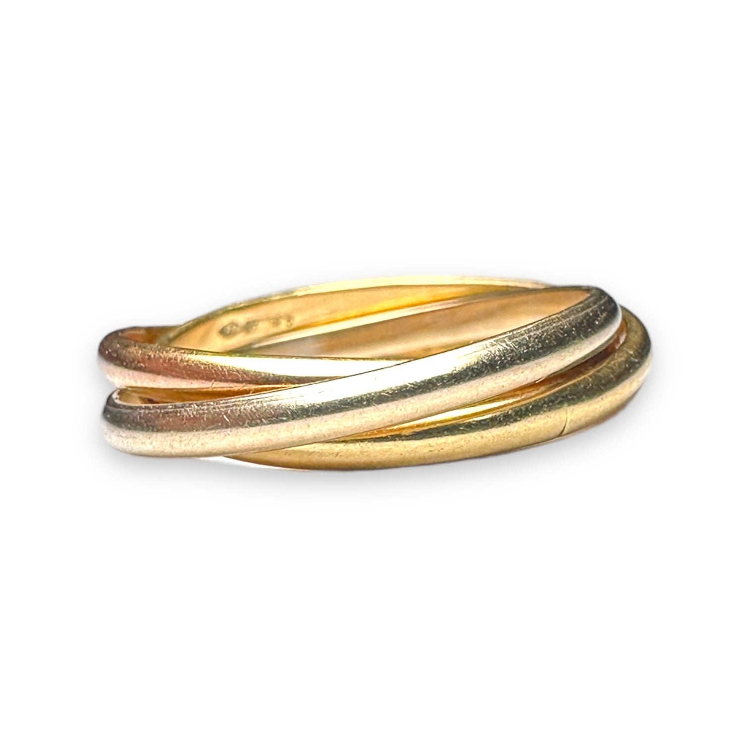 Gold engagement ring