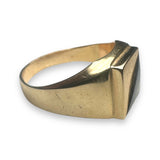 Signet gold ring