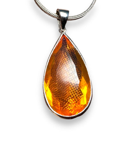 Elegant 14k White Gold Pendant with 4.30 ct Pear-Shaped Fire Opal