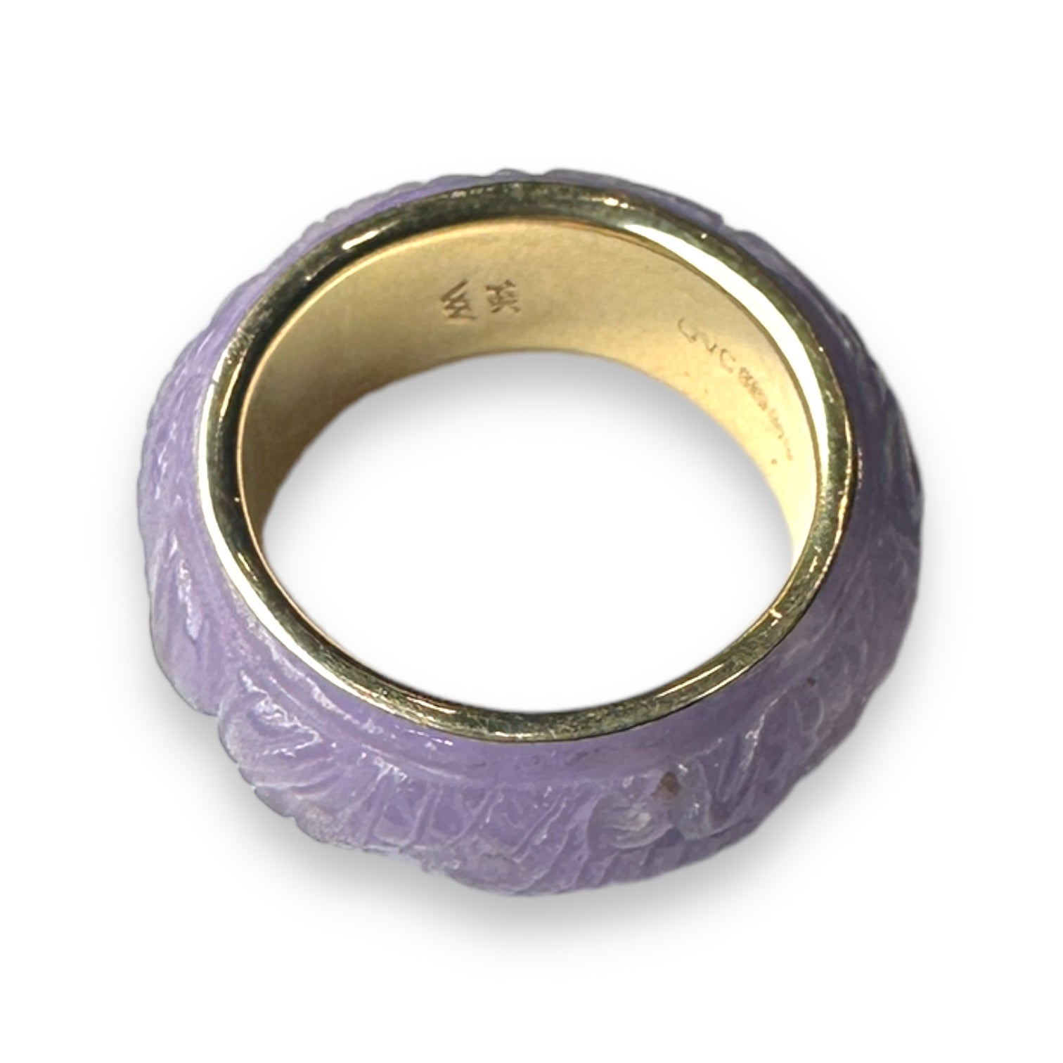 Jade and gold ring