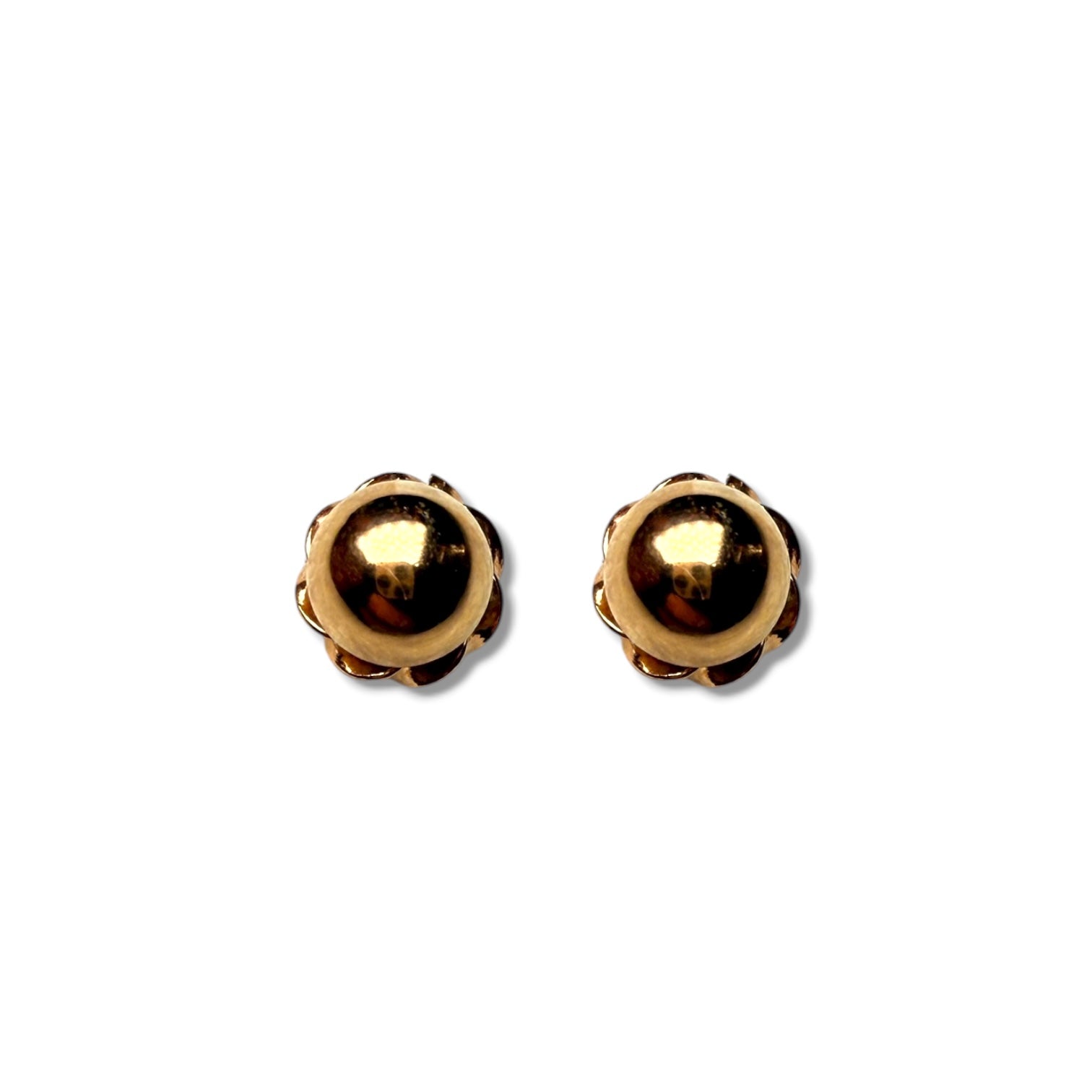 9k Gold Stud Earrings – 0.3g