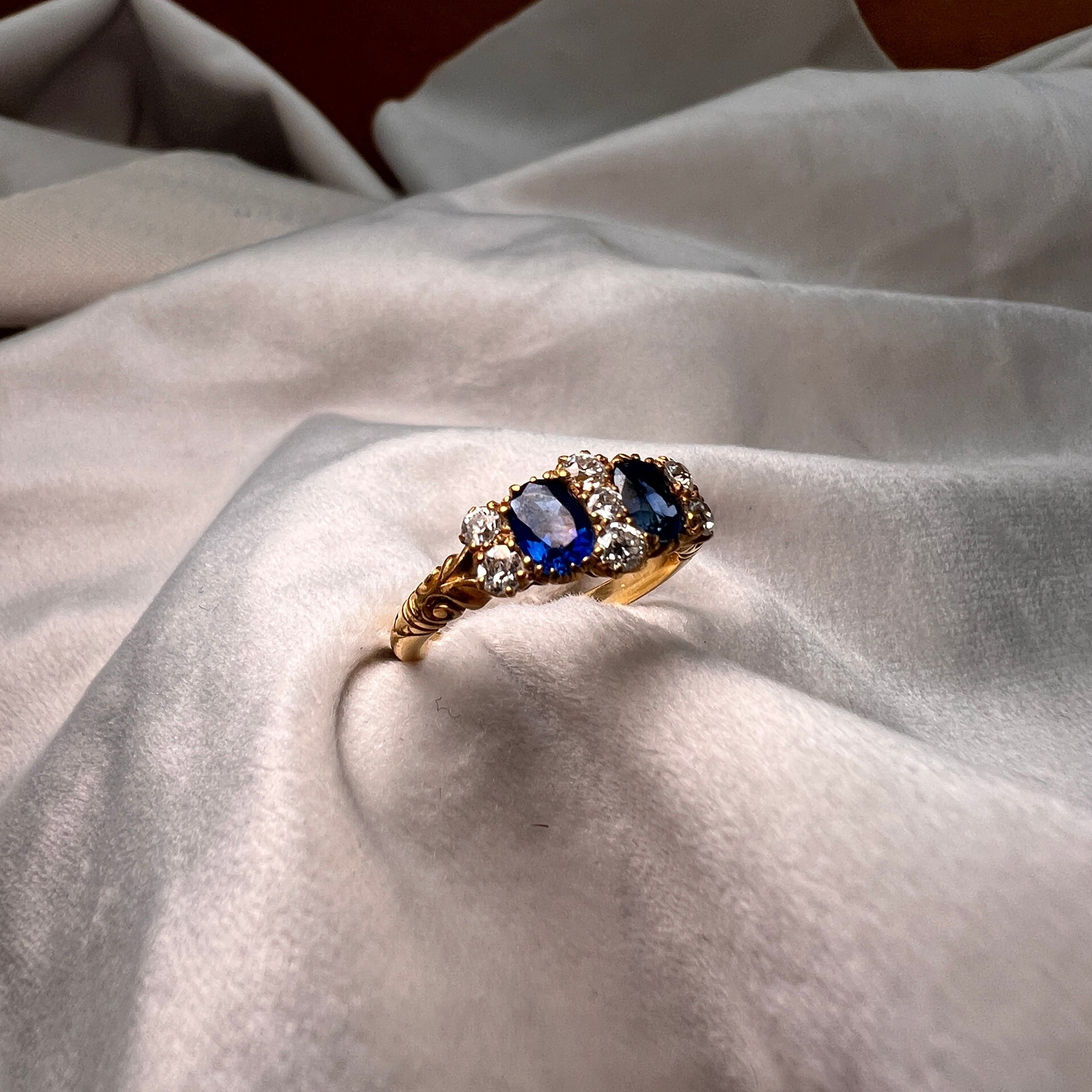 Sapphire and diamond Ring